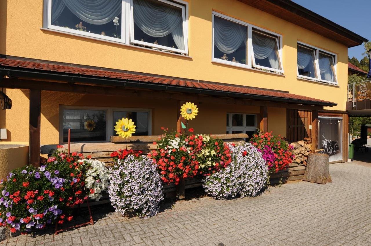 Landhaus Waldfrieden Tengen エクステリア 写真